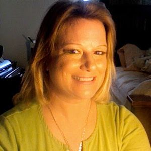 Meet your Posher, Laurie